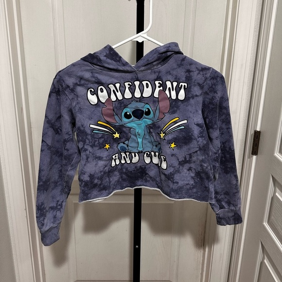 Disney Other - Disney size large big girls stitch sweater
